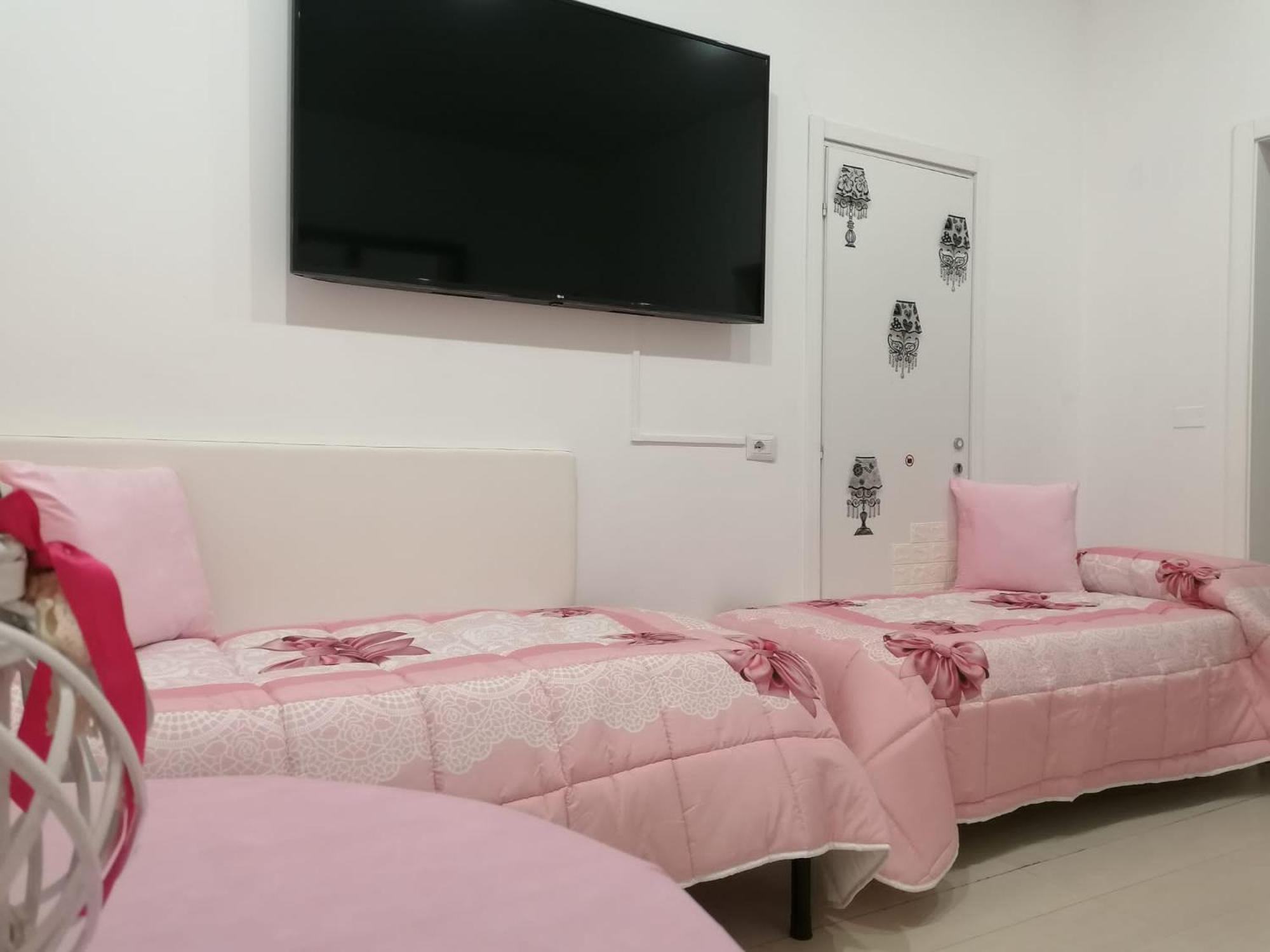 Bb La Bella Addormentata E Il Principe Calaf Bed & Breakfast Lucca Exterior photo
