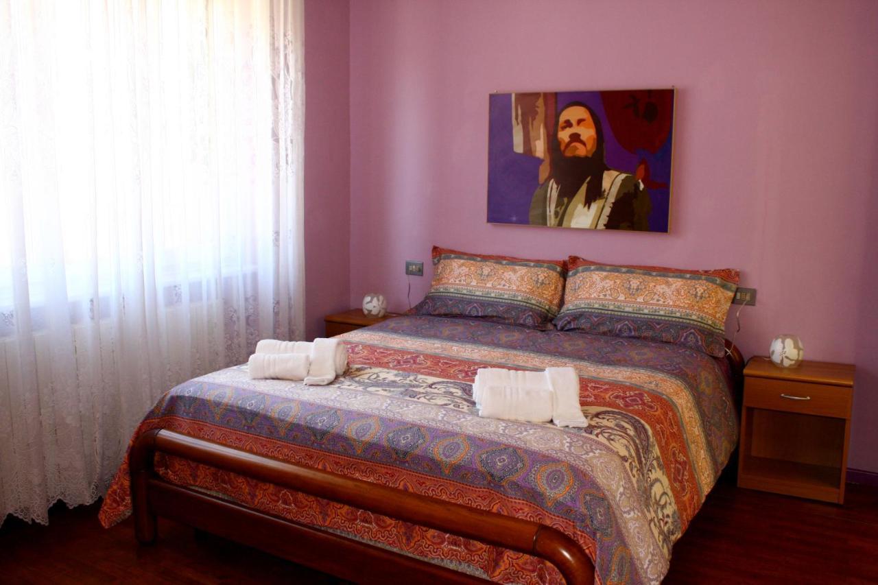 Bb La Bella Addormentata E Il Principe Calaf Bed & Breakfast Lucca Exterior photo